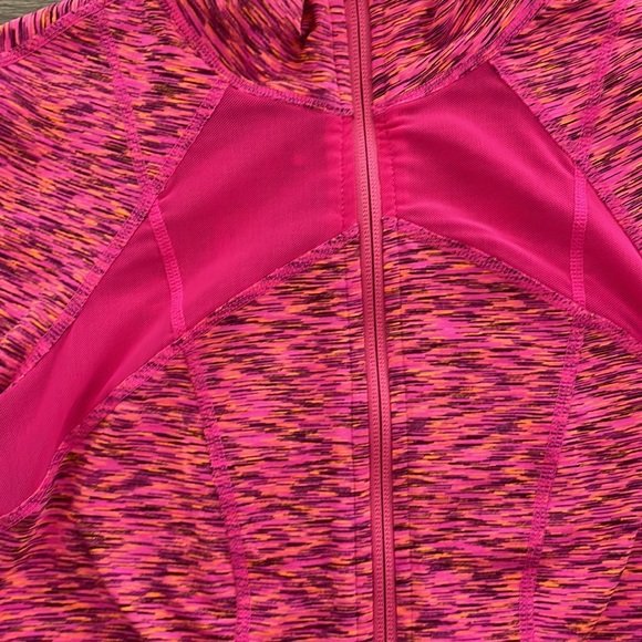 Zella Jacket Zip-up - Picture 2 of 6